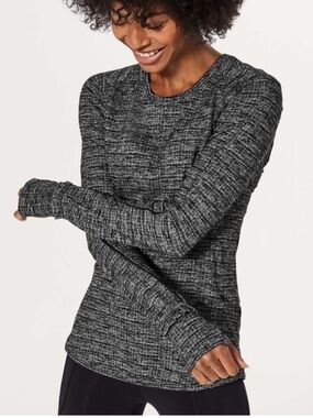 Lululemon Extra Mile Long Sleeve Top